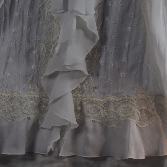 Light Chiffon Style White Blouse with Frills Allison Taylor SZ L - Picture 4 of 6